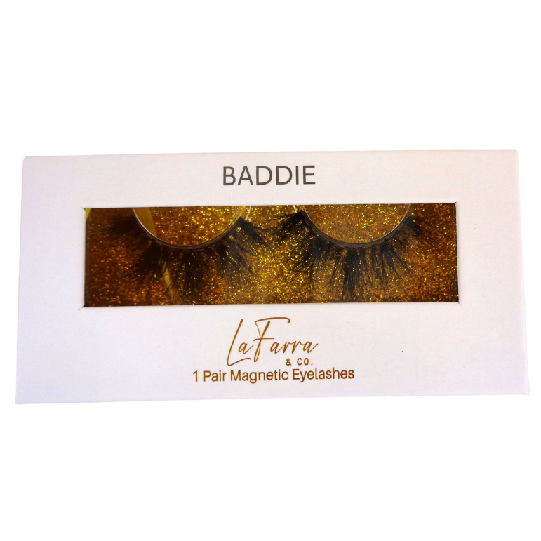 Baddie magnetic lashes only- eyeliner not included
